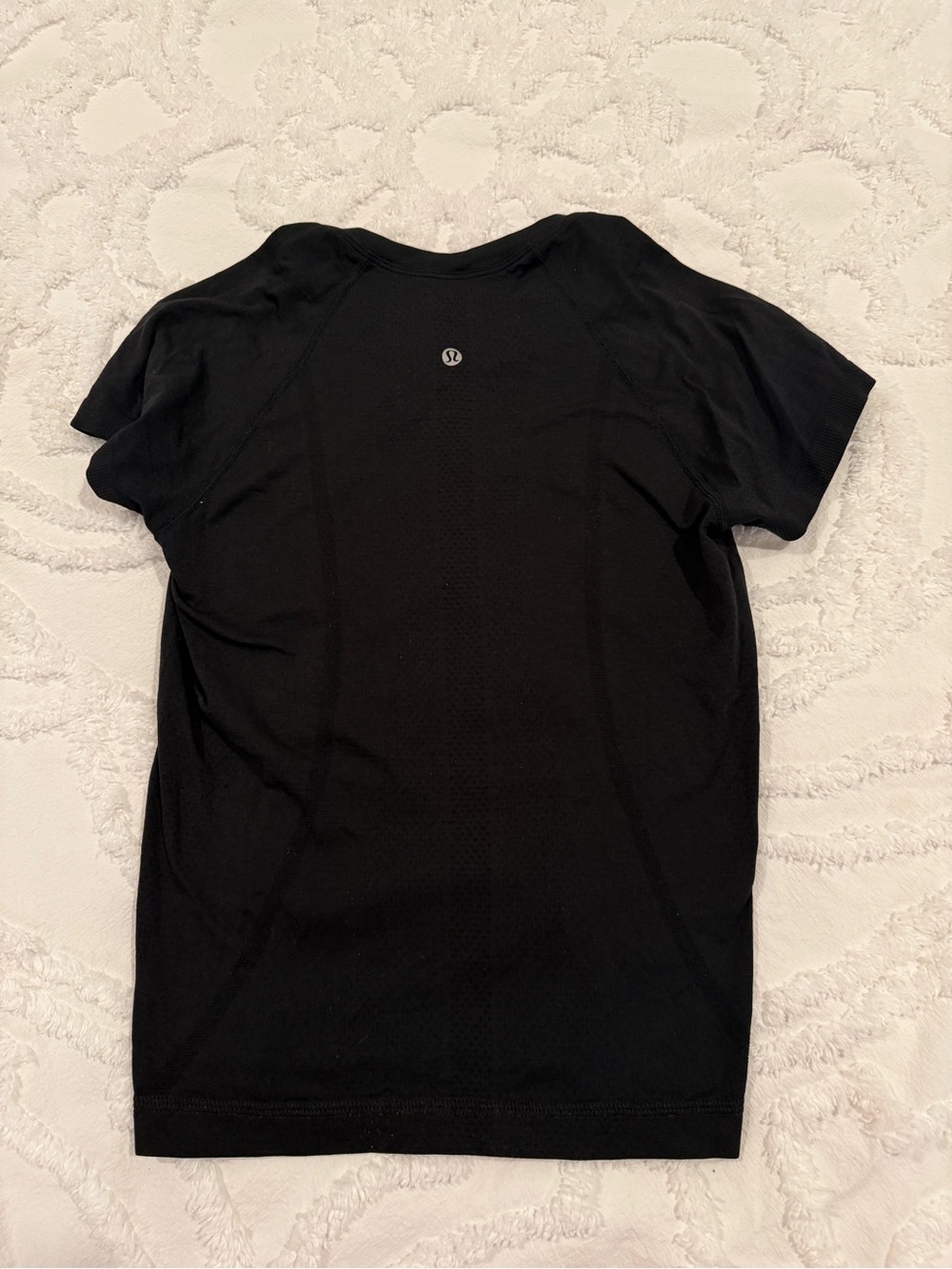 lululemon athletica Black Short Sleeve Tee